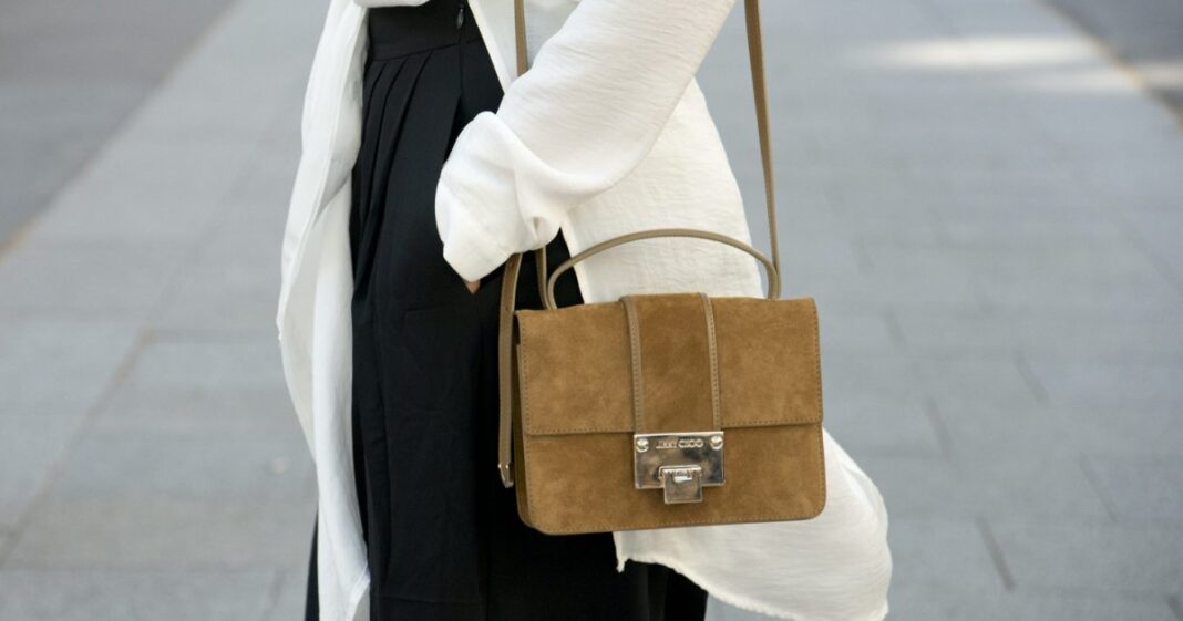 16 Affordable Fall Suede Bags on Amazon — All Under $50