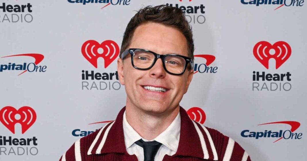 Bobby Bones Returned DWTS Trophy After Tom Bergeron’s Insult
