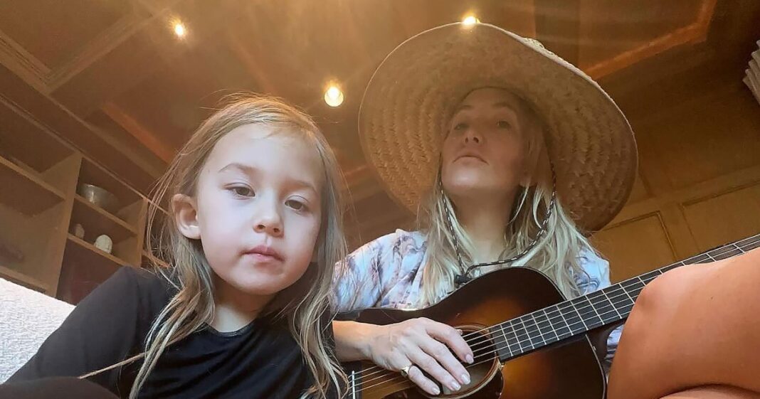 Kate Hudson Says 7-Year-Old Daughter Asked Santa for Skincare That ‘Tightens’